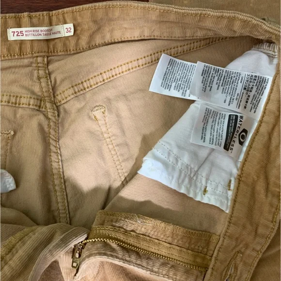 Levi’s | Brown 725 High Rise Bootcut Corduroy Pants - 32 - Picture 8 of 11